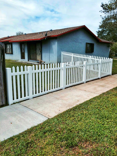 fence installation in Doral photo