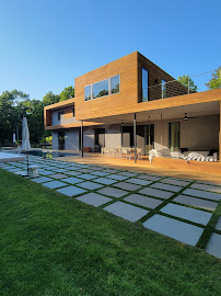 best window cleaning in Miami Dade