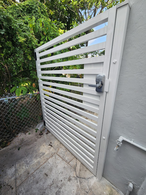 Mr Fence LLC photo