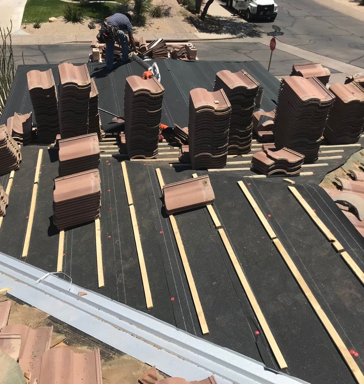 roof repair in Phoenix photo