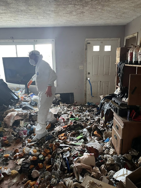 Dump It Hoarding Cleanup Services photo