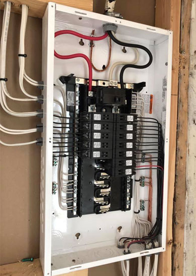 emergency electrician in Brooklyn photo