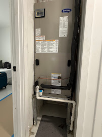 licensed HVAC technician Palmetto Bay photo