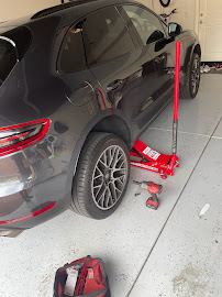 flat tire service in San Fernando Valley photo