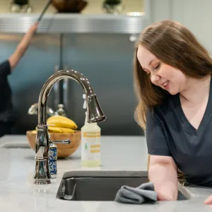 apartment cleaning Highland Park photo