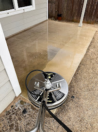 building facade cleaning Austin photo