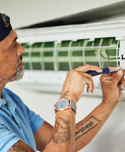 heat pump repair in Manor photo