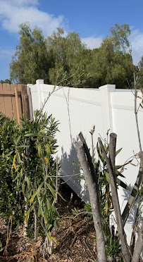 vinyl fence installation near me photo