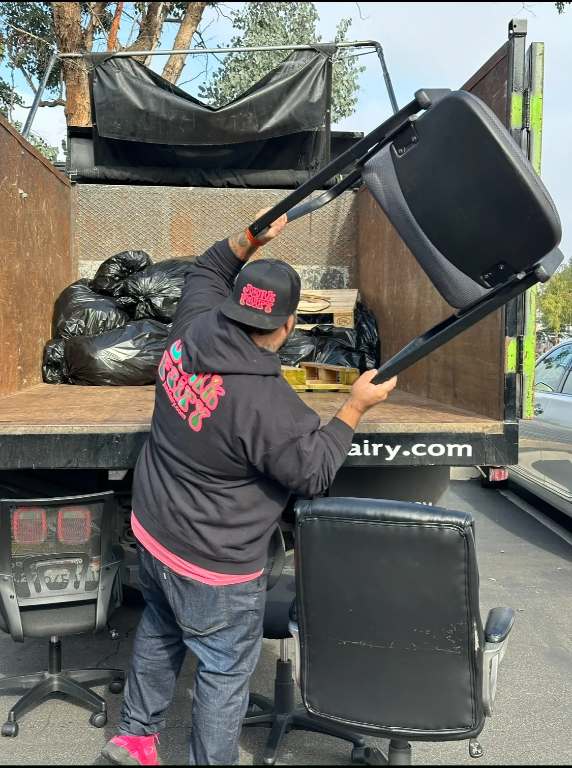 best junk removal in San Diego photo