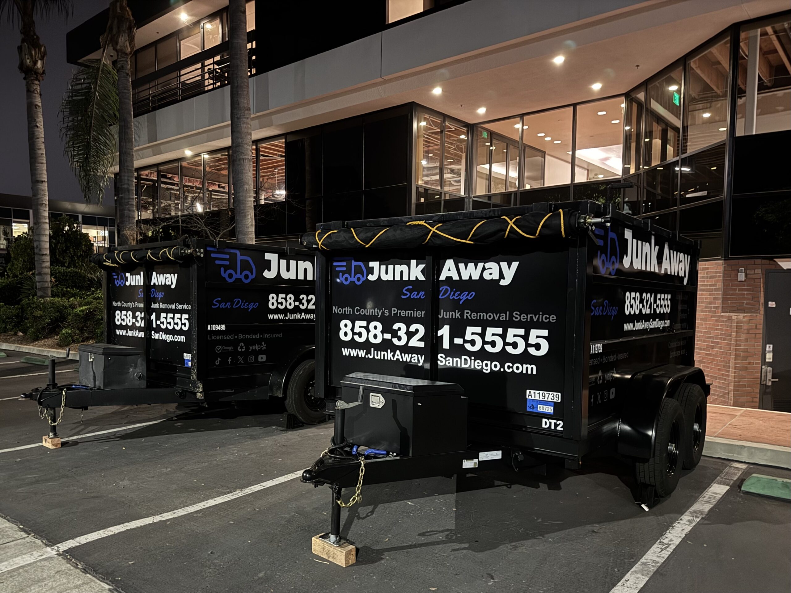 storage locker cleanout San Diego photo