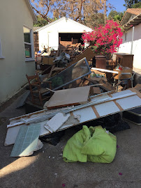 commercial junk hauling San Diego photo