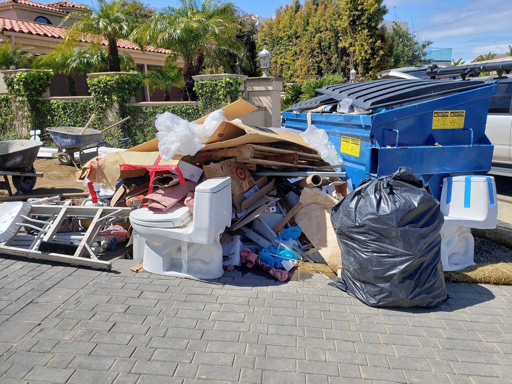 haul away services near me photo