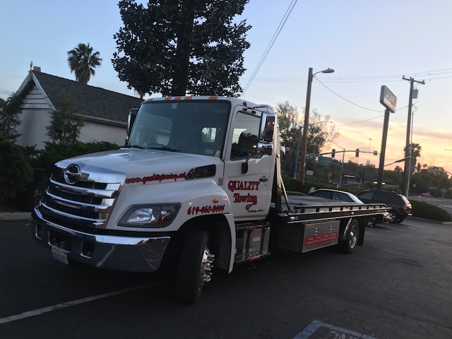 vehicle towing El Cajon photo