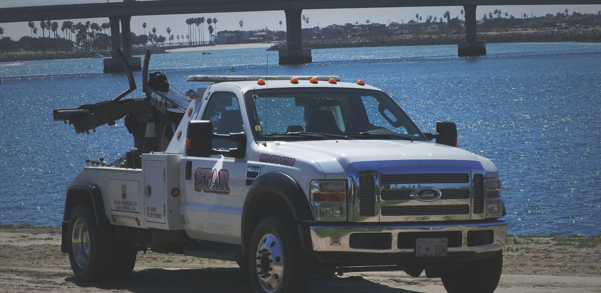 reliable towing company San Diego photo