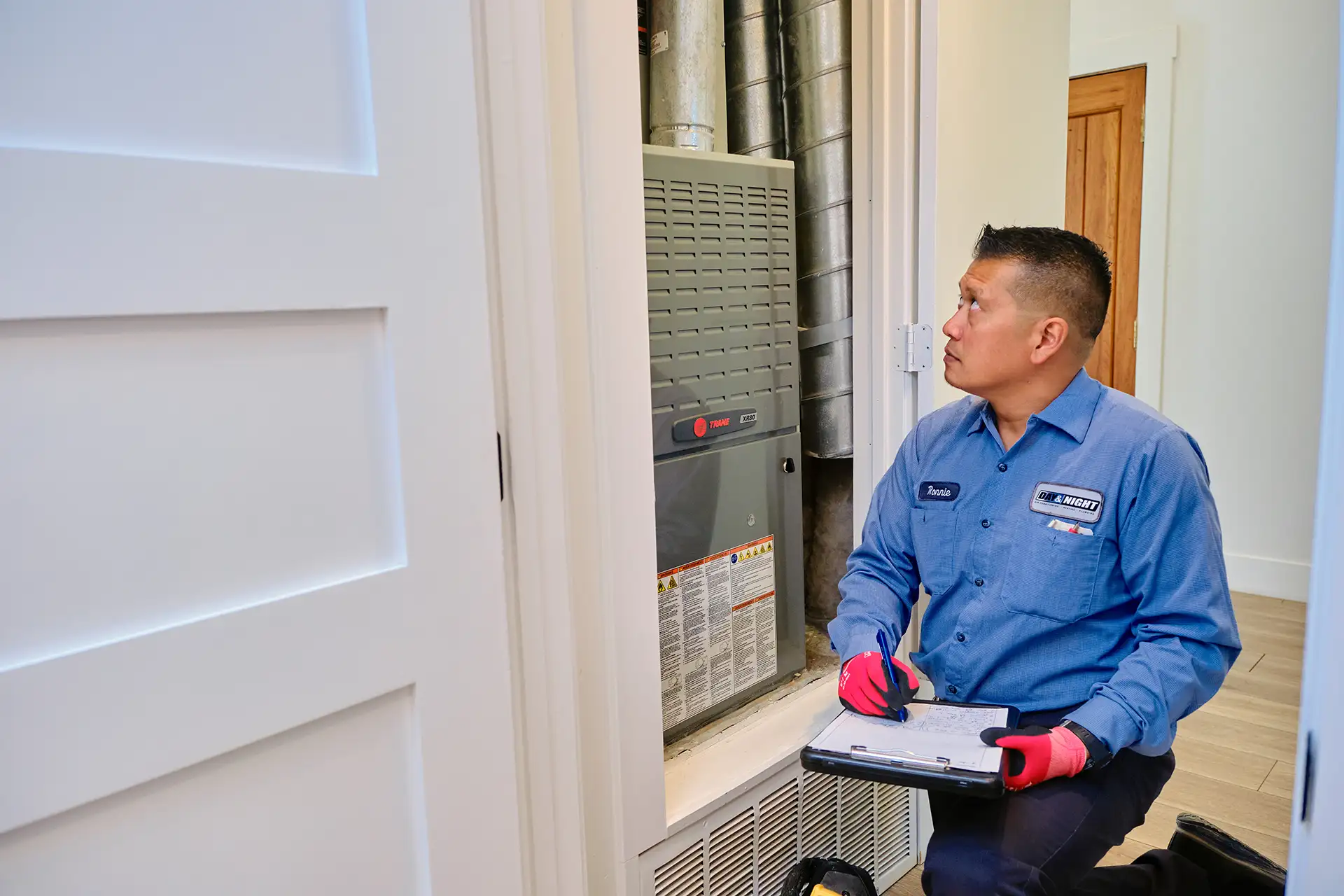 air conditioning repair in Phoenix photo