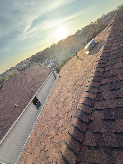 roof inspection in New Braunfels photo