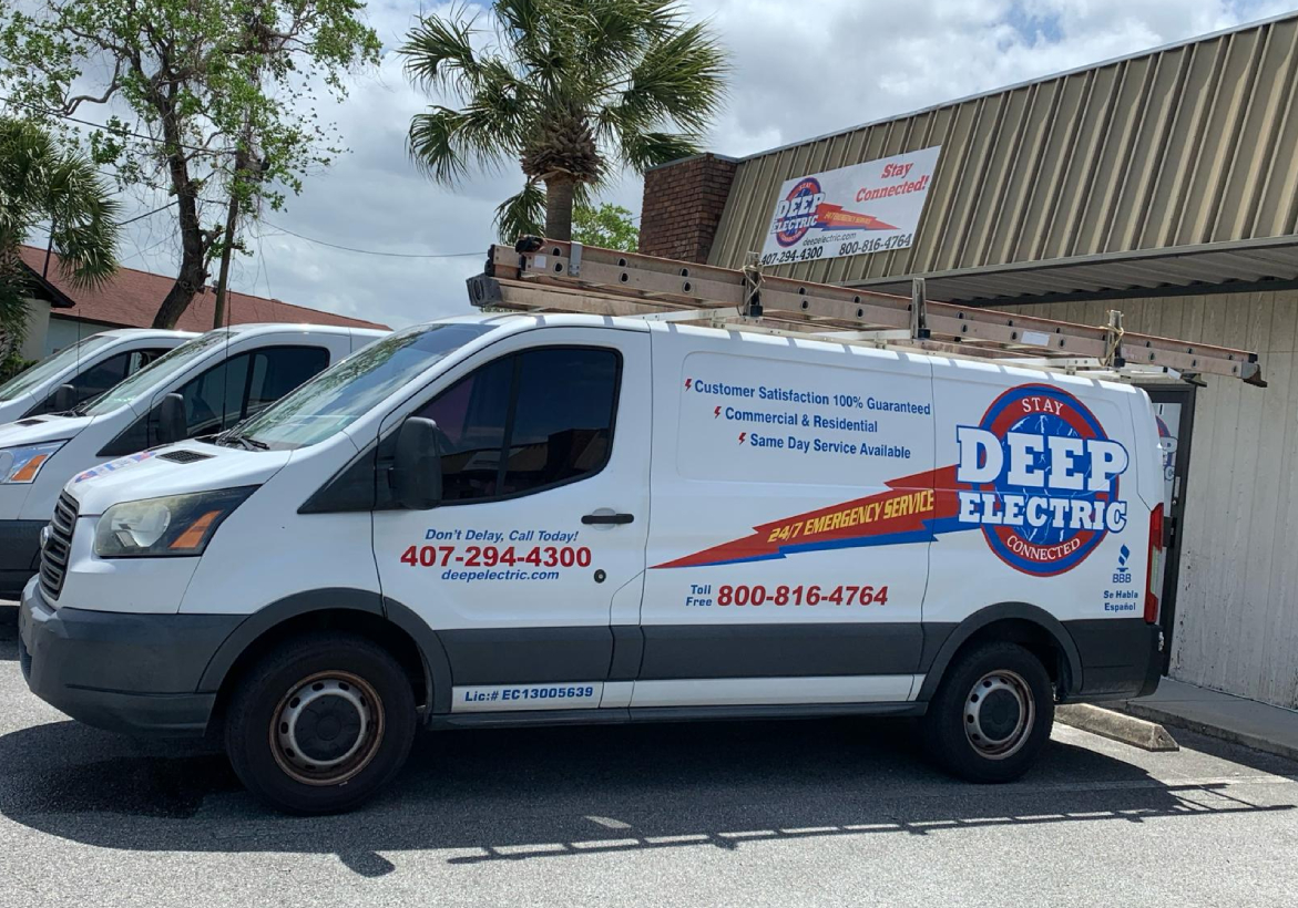 outlet repair in Orlando photo