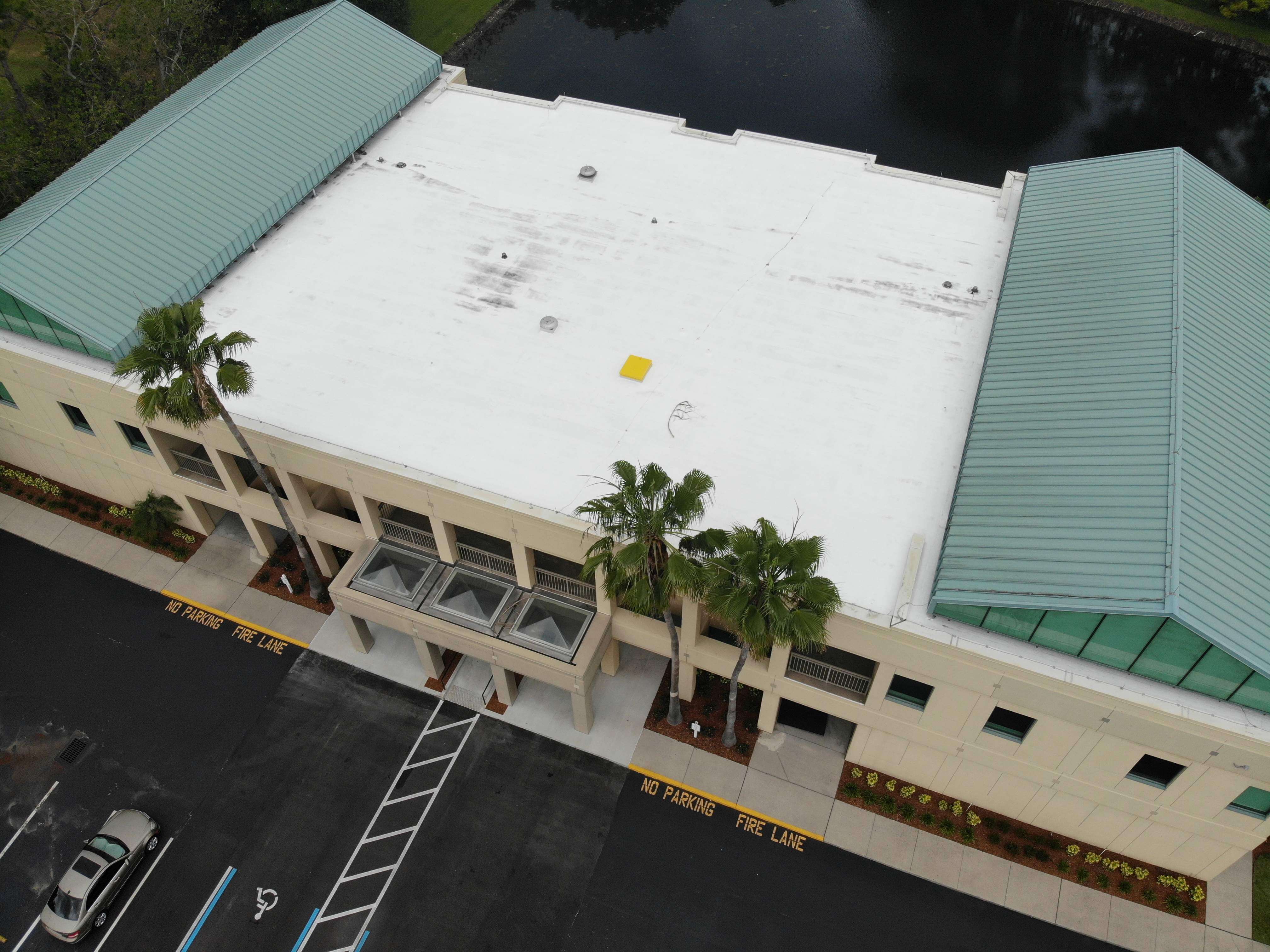 flat roof replacement Kissimmee photo