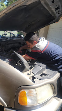 heavy duty truck repair near me photo