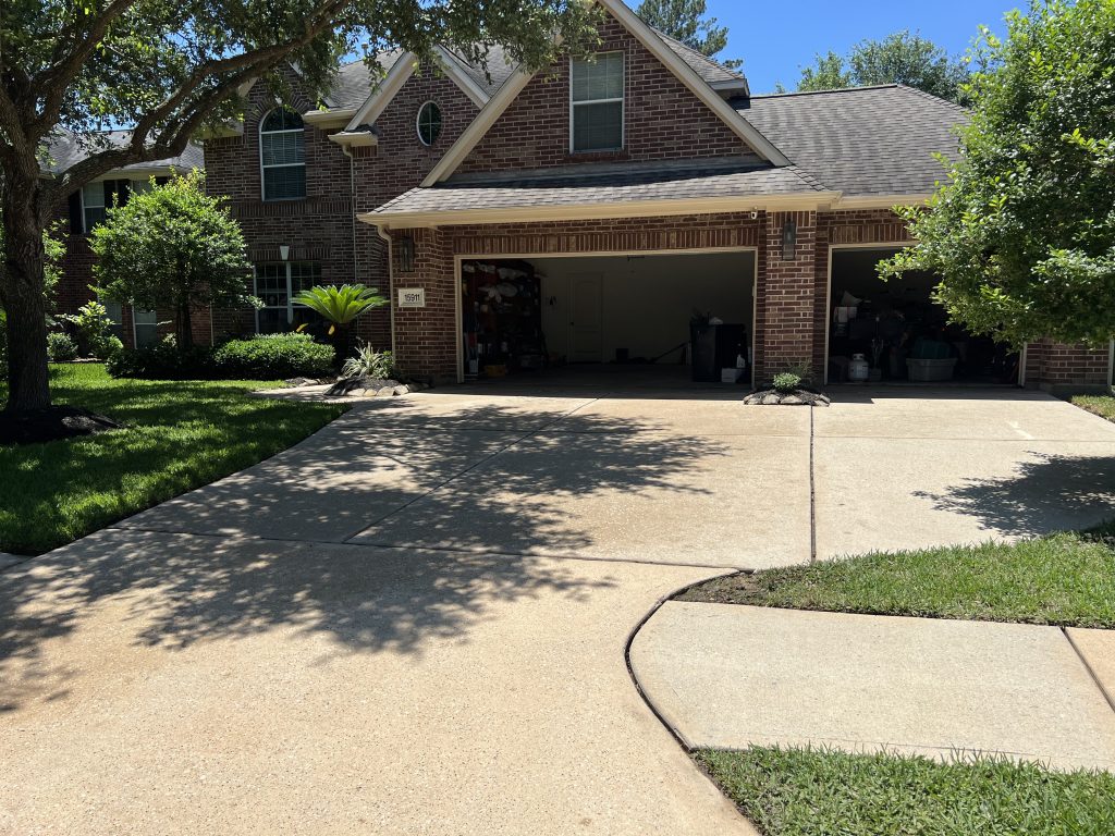 solar panel cleaning near me photo
