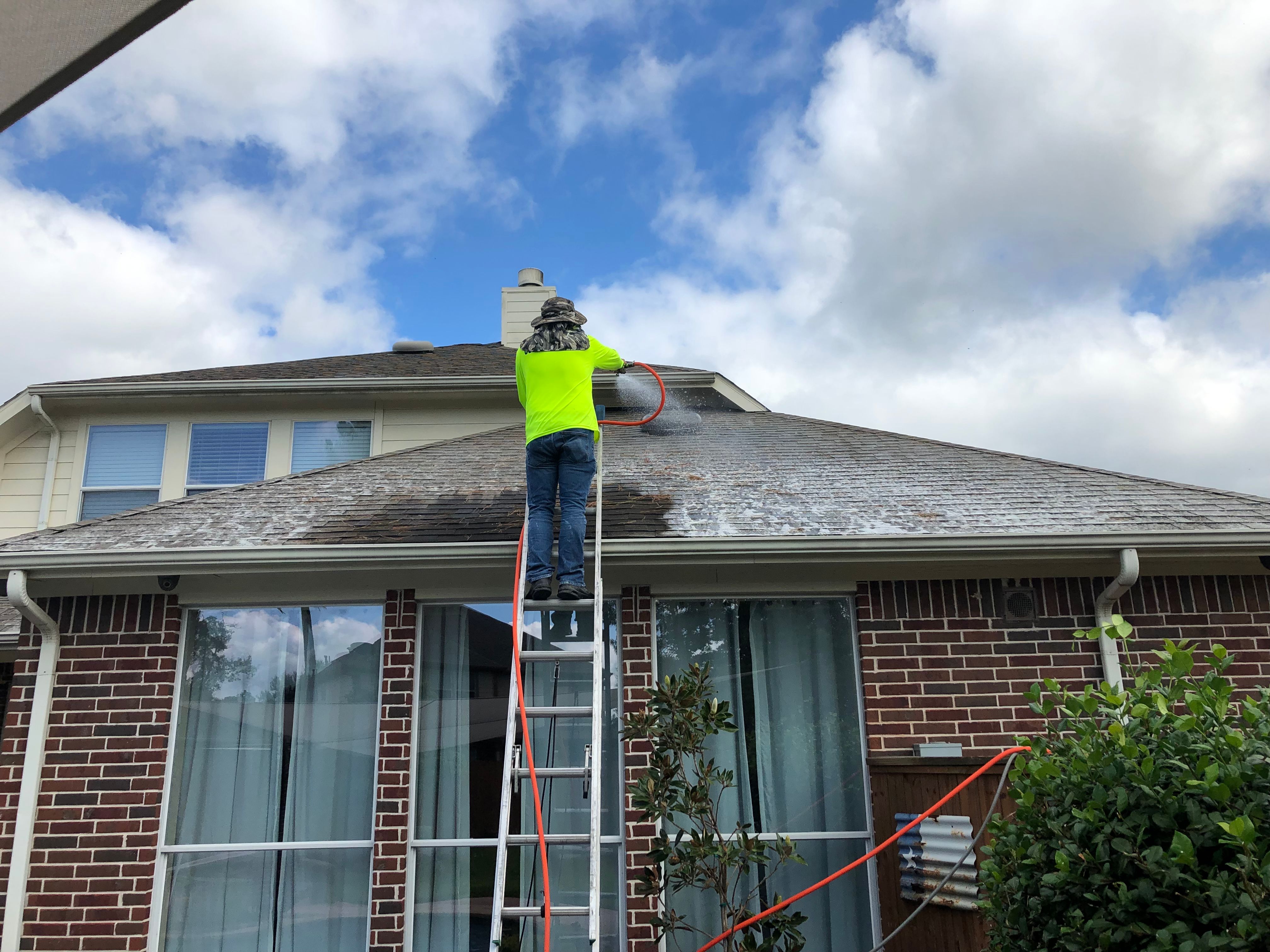 affordable window cleaning Houston photo