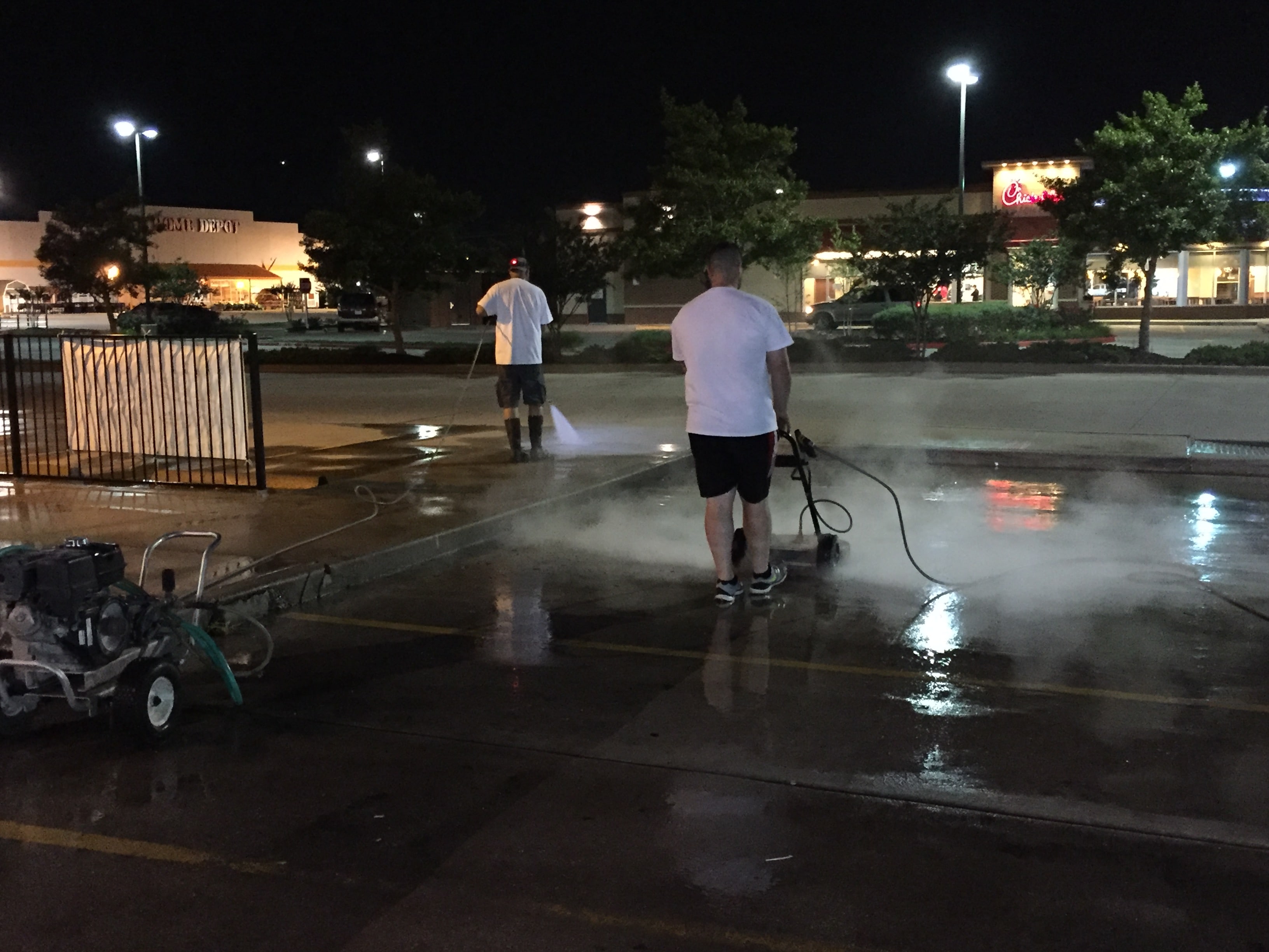 parking lot pressure washing Houston photo