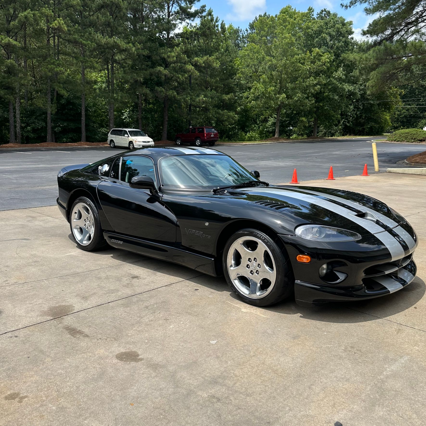 luxury car detailing Atlanta photo
