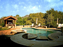 garden maintenance Dallas photo