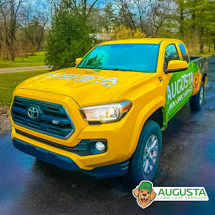 organic lawn care Westbury photo