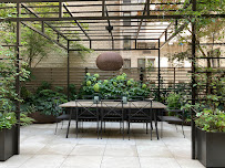 seasonal garden installation in Blue in Green Gardens photo