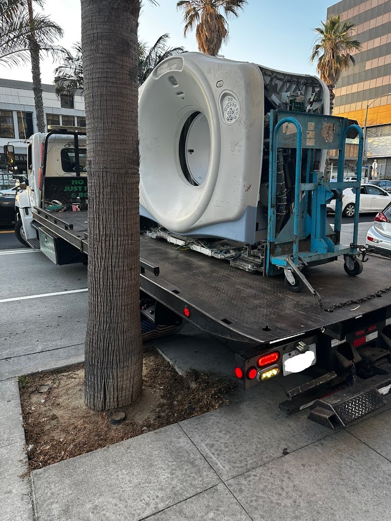 Reliable Tow Pros Los Angeles - 24/7 Towing and Roadside Assistance photo