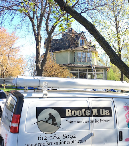 Roofs R Us photo