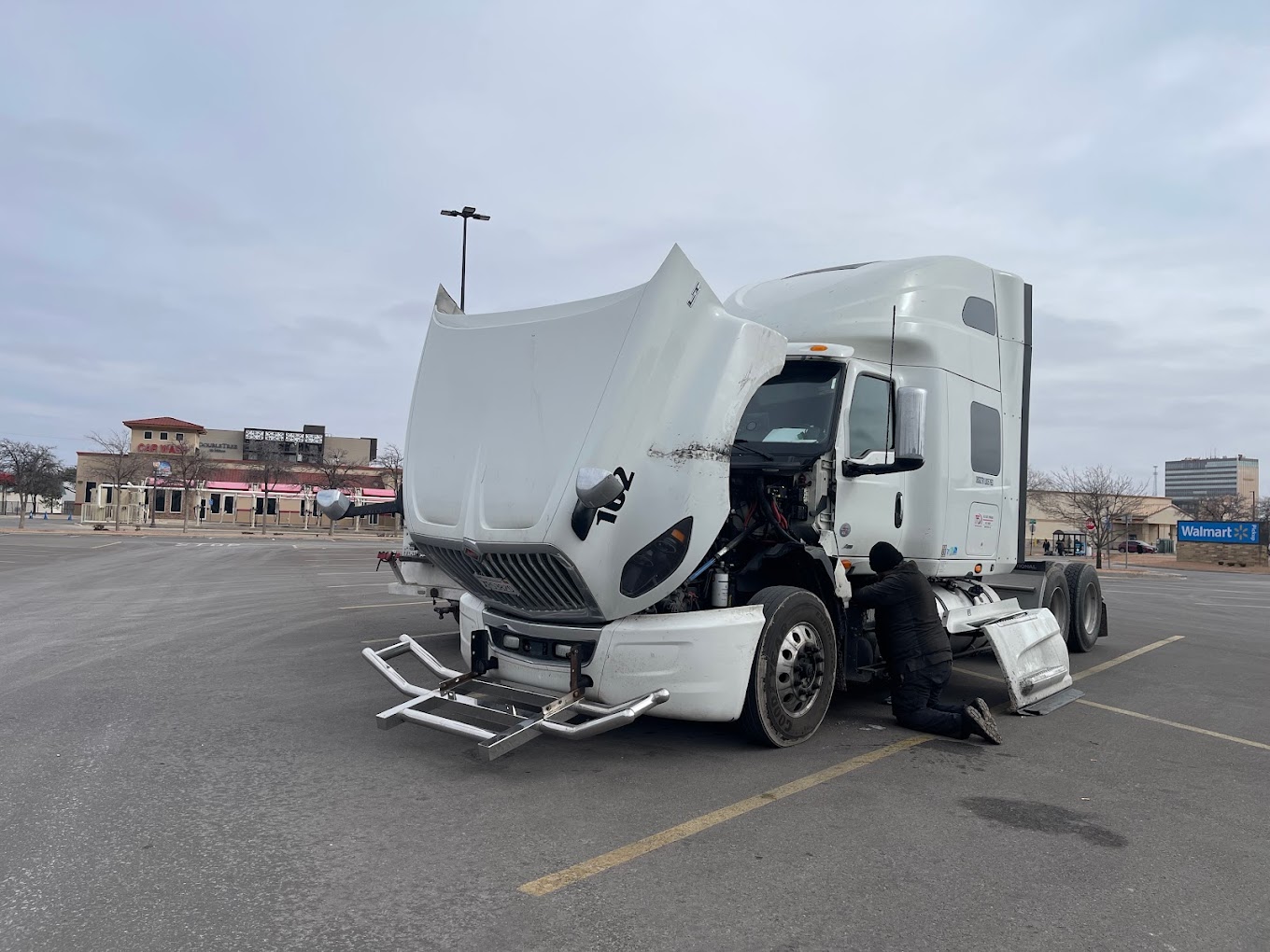 SNAP Towing - Reliable Heavy-Duty Towing Across Four States