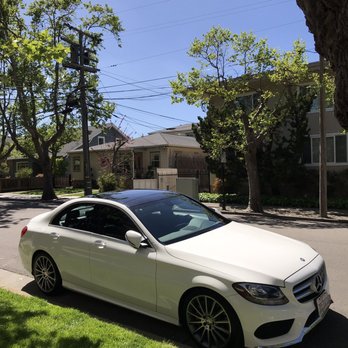 Spray Clean Car Wash: Quick and Efficient Car Wash Services photo