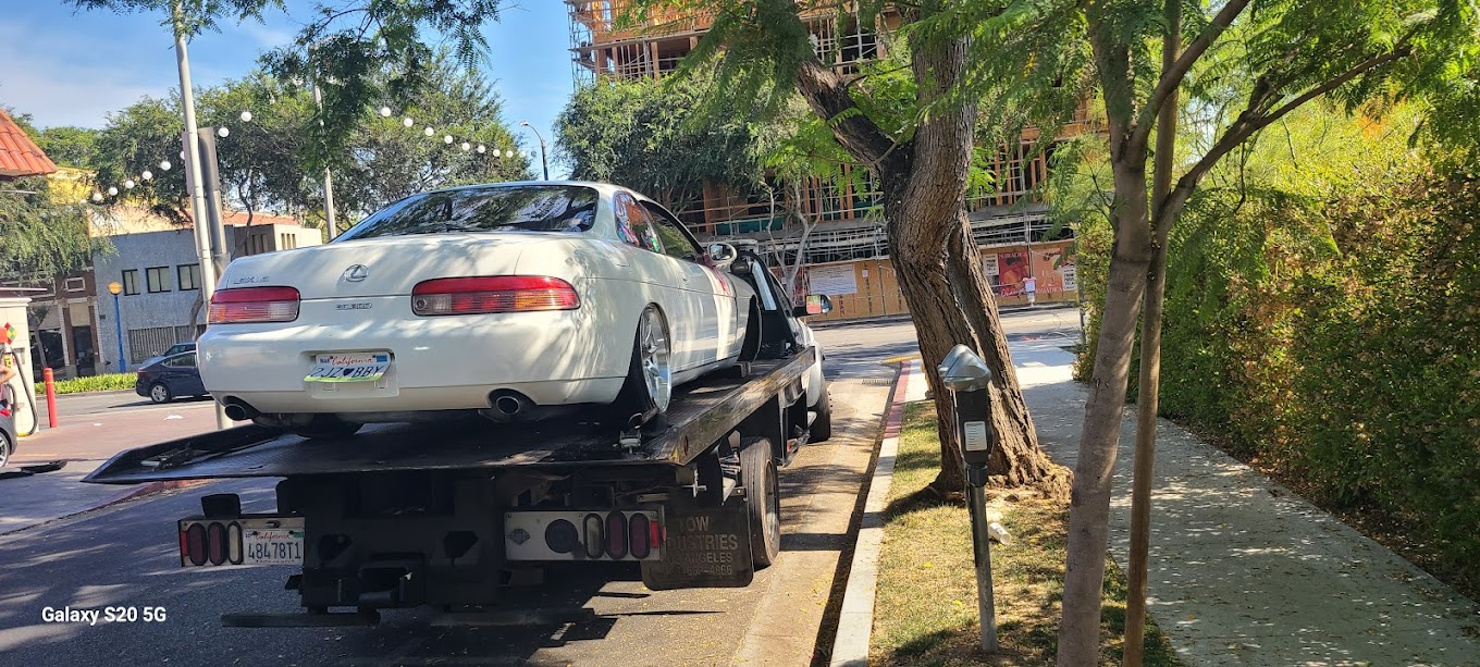 S&S Fast Towing Services in Los Angeles, CA - 24/7 Roadside Assistance photo