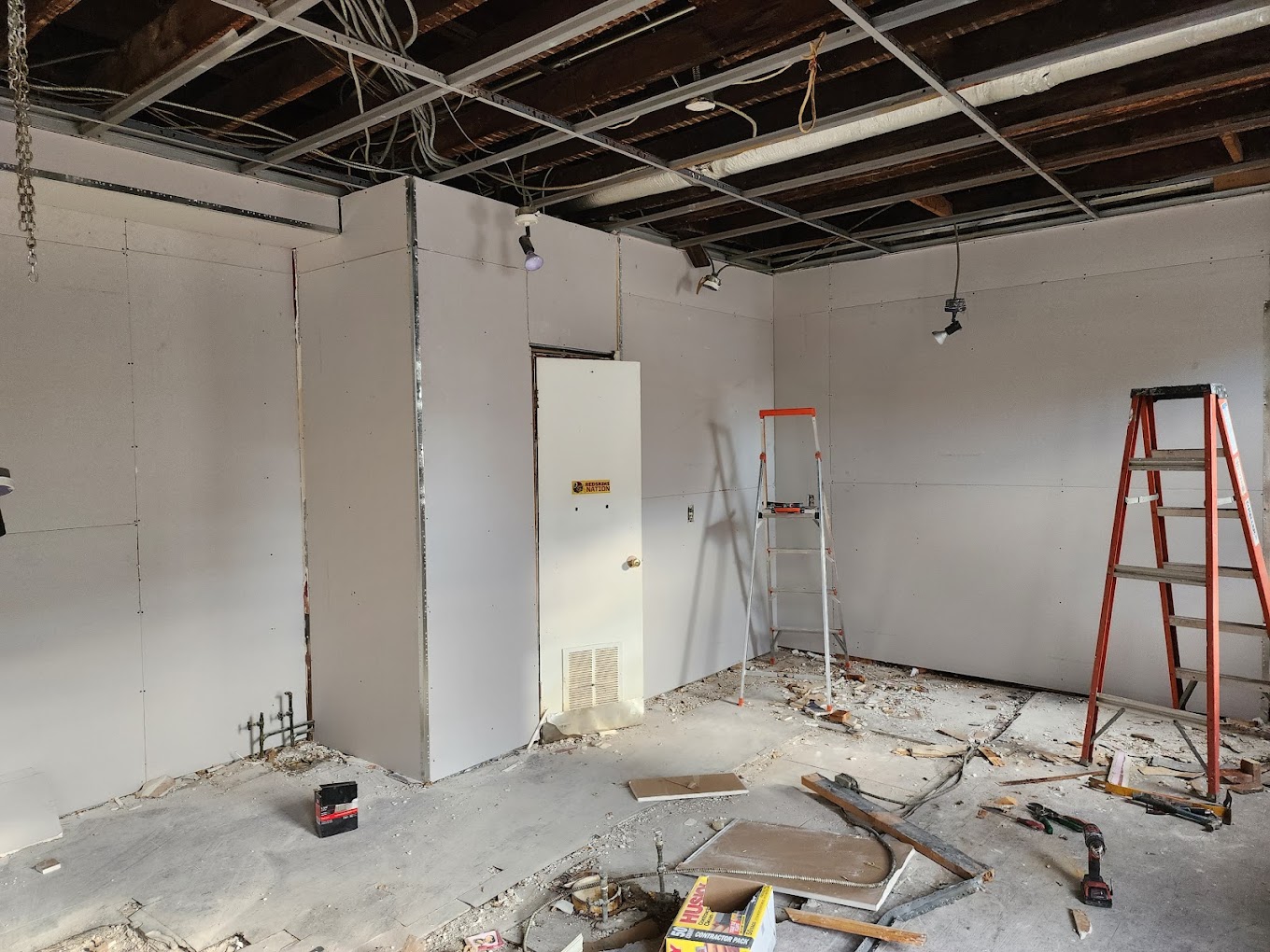 Teruel The Best Handyman LLC - Reliable Home Improvement Experts photo