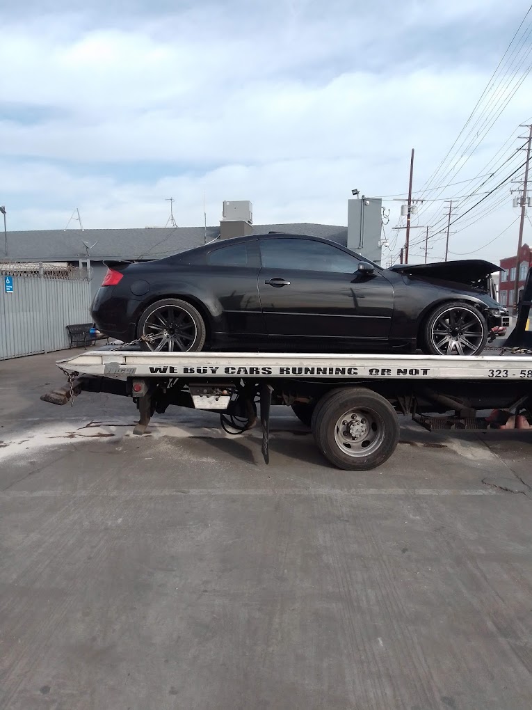 U.S. Tow Downtown Los Angeles! Trusted Towing and Roadside Assistance photo