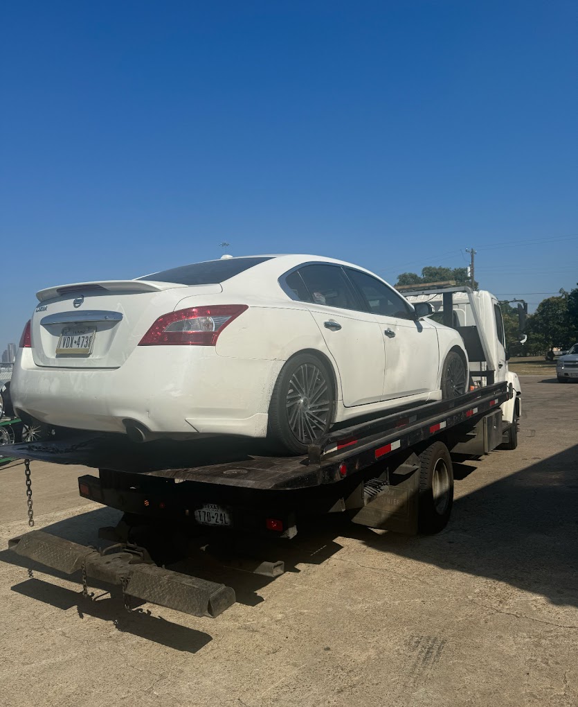 Veteran Towing Services Los Angeles - Expert Towing and Roadside Assistance photo