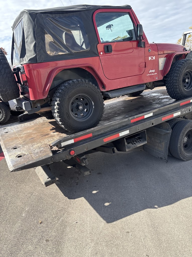 Veteran Towing Services Los Angeles - Expert Towing and Roadside Assistance photo