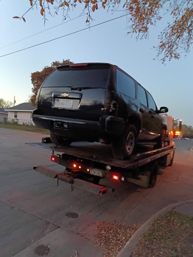 Veteran Towing Services Los Angeles - Expert Towing and Roadside Assistance photo