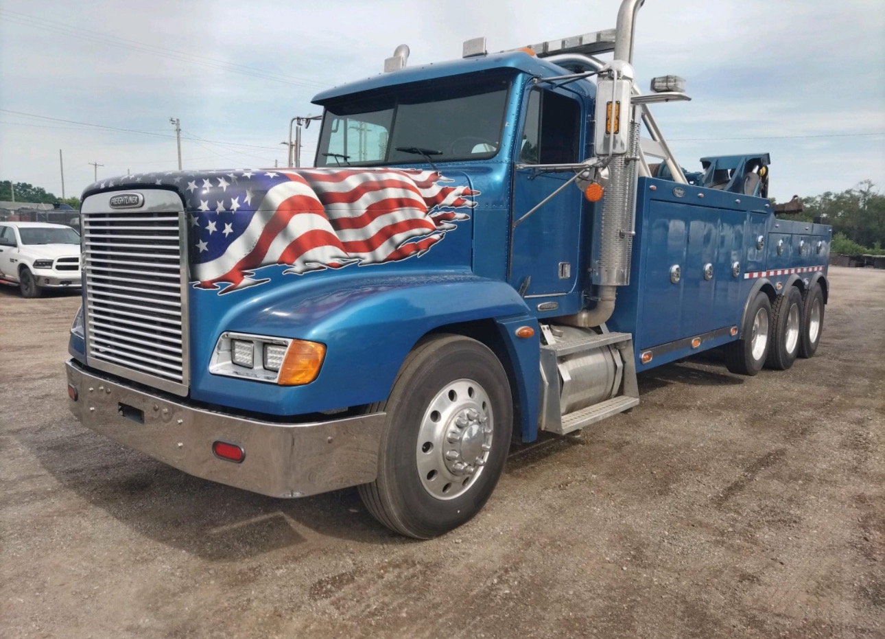 Veteran Towing Services Los Angeles - Expert Towing and Roadside Assistance photo