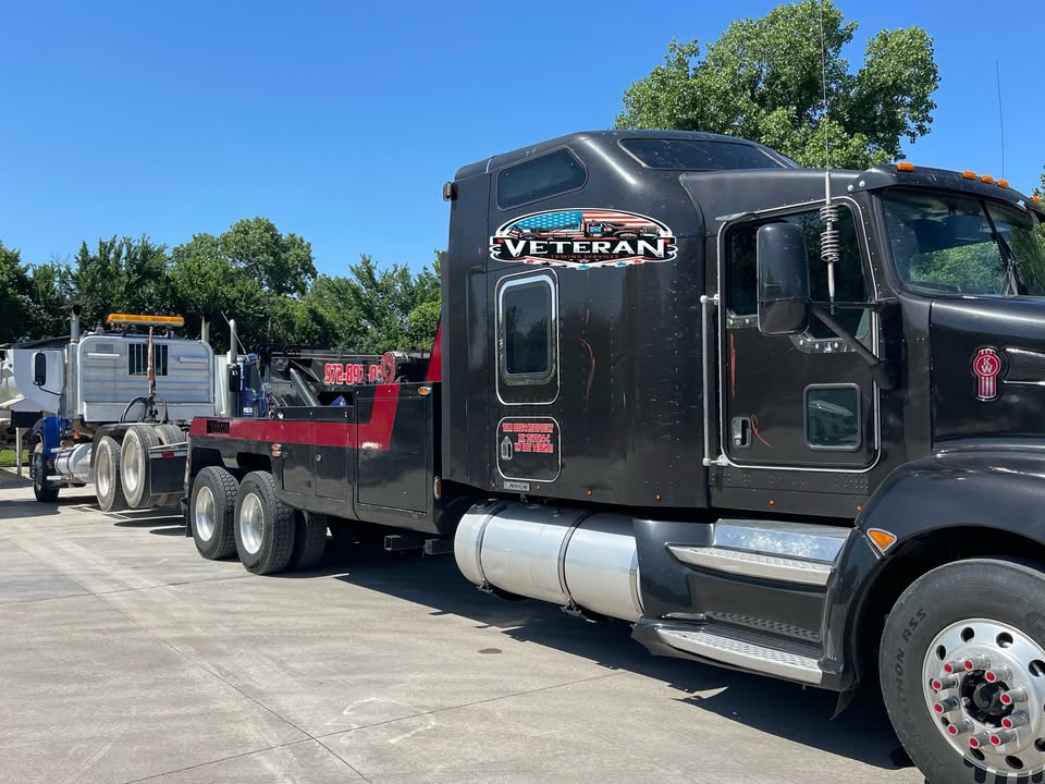 Veteran Towing Services Los Angeles - Expert Towing and Roadside Assistance photo