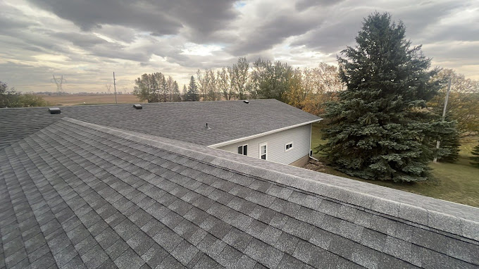 Woods Roofing, Inc photo
