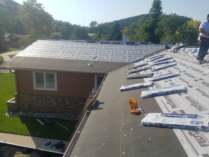 Woods Roofing, Inc photo